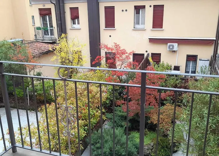 아파트 Happy - Twa